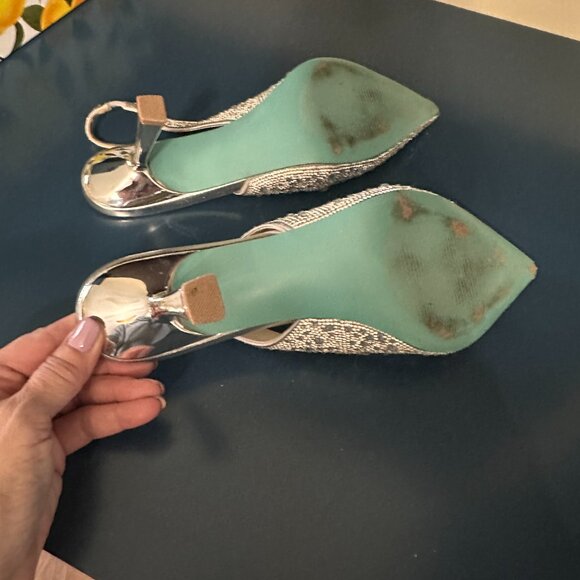 Betsey Johnson Clark Rhinestone Slingback Evening Pumps Heels Silver Woman' 9.5M - Picture 4 of 4